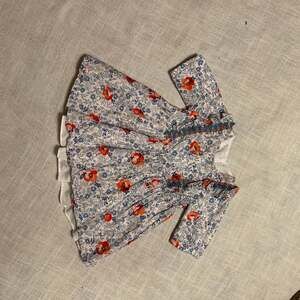 Mini Boden Girls Madeline Long Sleeve Dress Ecru Small Tapestry Floral